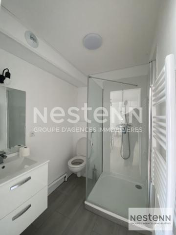 Investissement locatif / Maison rénovée divisée en 3 appartements loués / Huisseau-sur-Cosson