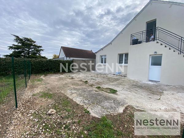 Investissement locatif / Maison rénovée divisée en 3 appartements loués / Huisseau-sur-Cosson