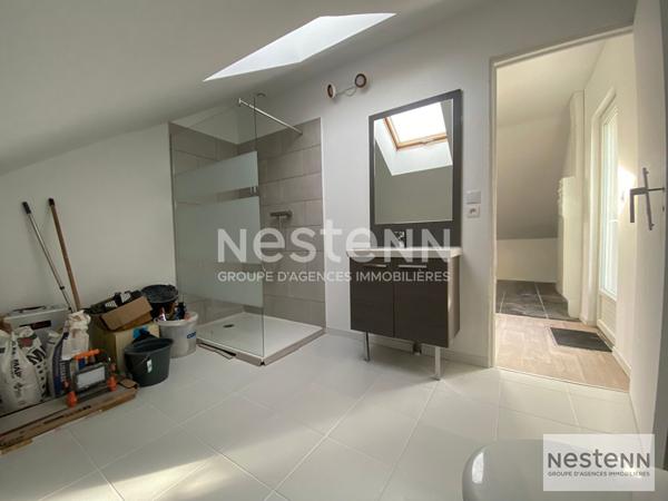 Investissement locatif / Maison rénovée divisée en 3 appartements loués / Huisseau-sur-Cosson