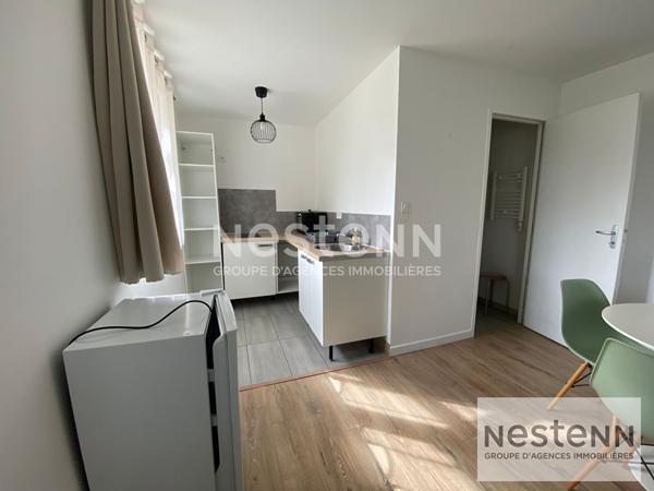 Investissement locatif / Maison rénovée divisée en 3 appartements loués / Huisseau-sur-Cosson