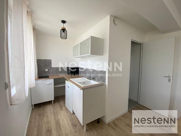 Investissement locatif / Maison rénovée divisée en 3 appartements loués / Huisseau-sur-Cosson