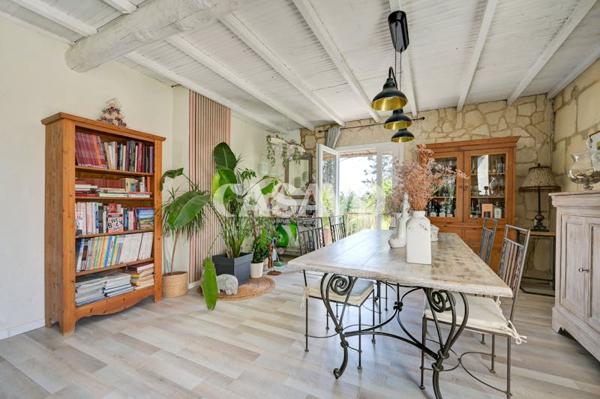 Vente Maison 14 pièces de 355m² - 13150 Tarascon