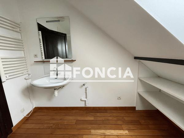 Location Appartement 2 pièces 37.92 m² - 23 RUE CHATEAUDUN Rennes 35000