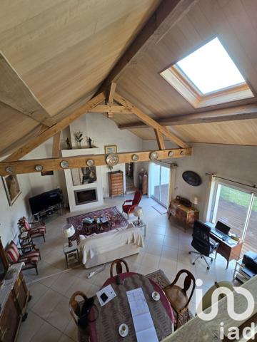 Maison 4 pièces de 133 m² à Bracieux (41250)