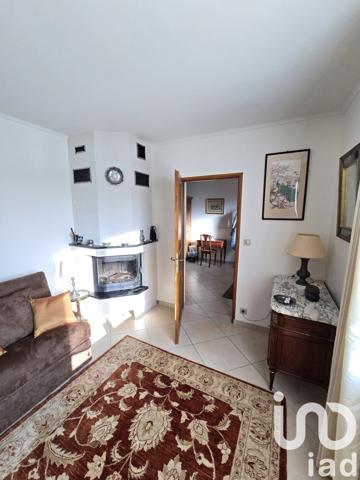 Maison 4 pièces de 133 m² à Bracieux (41250)