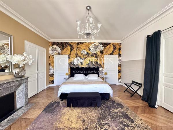 Somptueux Hôtel Particulier situé au cœur de Saumur