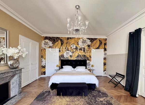 Somptueux Hôtel Particulier situé au cœur de Saumur