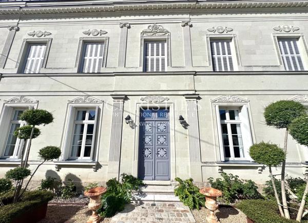 Somptueux Hôtel Particulier situé au cœur de Saumur