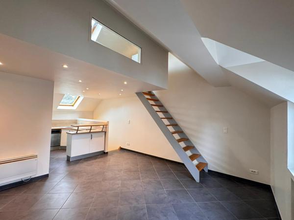 Mouroux (77120) Maison mitoyenne centre ville de Mouroux