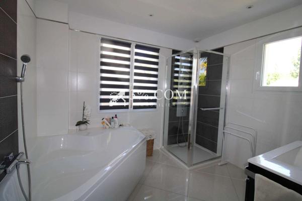 Maison 6 pièce(s) 4 chambre(s) 172 m²