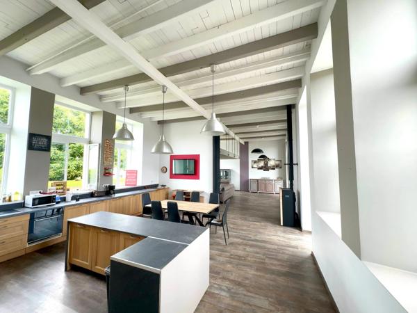 Propriete à vendre 11 pièces (56)