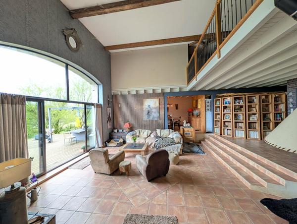 Ferme équestre de 267 m2, Reffannes 79420