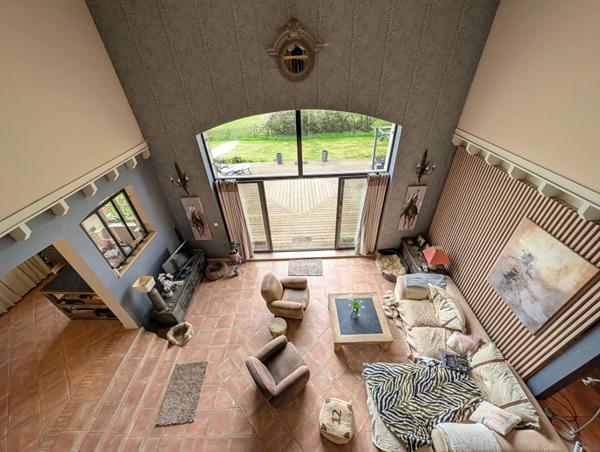 Ferme équestre de 267 m2, Reffannes 79420