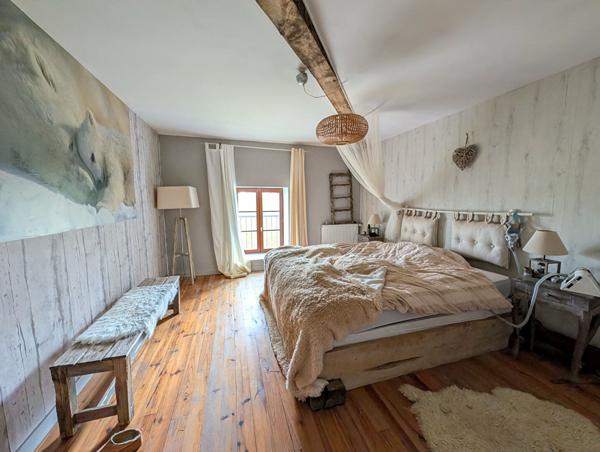 Ferme équestre de 267 m2, Reffannes 79420