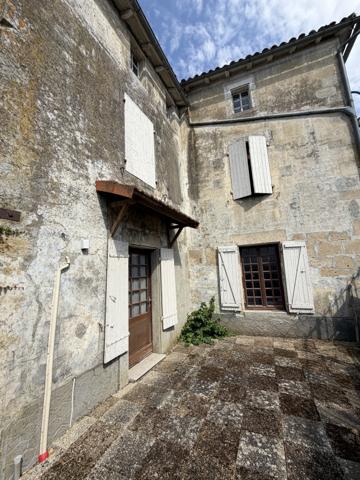 Maison au calme au coeur de Brioux