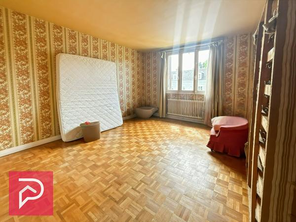 Maison 11 pièces 250 m2