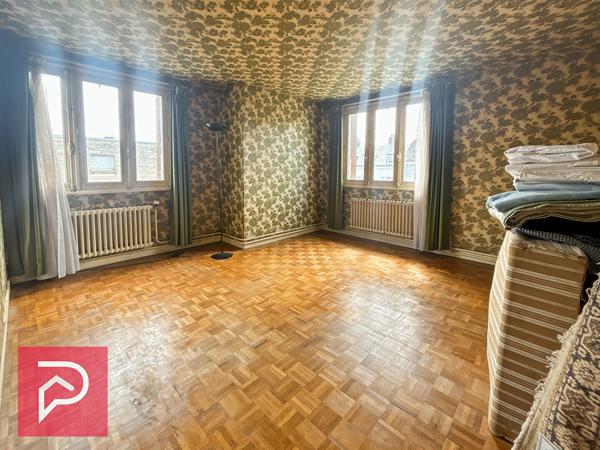 Maison 11 pièces 250 m2