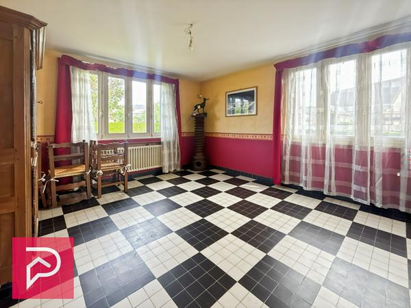 Maison 11 pièces 250 m2