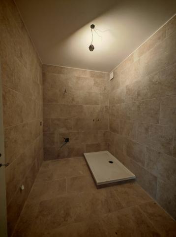 Proprieté 200m² env sur 5000m² + Piscine+Ter Tennis