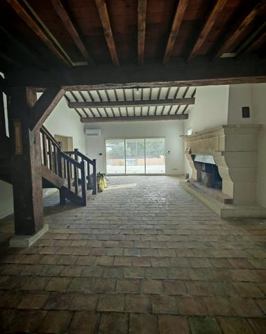 Proprieté 200m² env sur 5000m² + Piscine+Ter Tennis