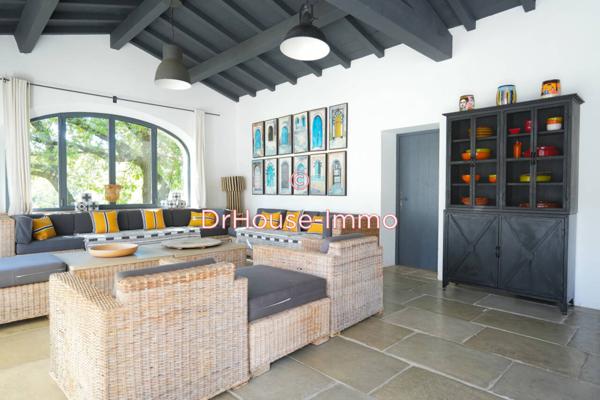 Maison à vendre 6 pièces de 320 m²