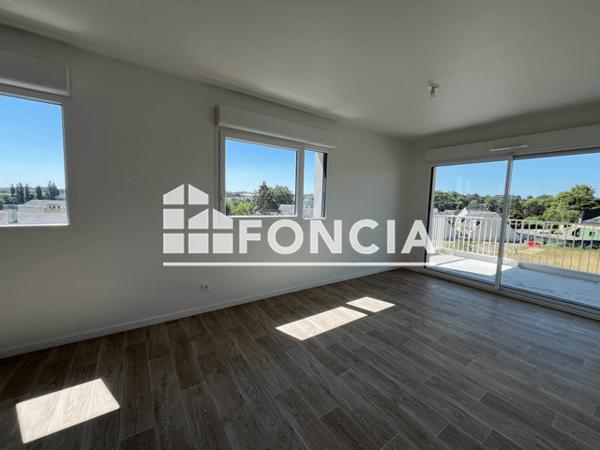 Location Appartement 4 pièces 84.41 m² - Laval 53000