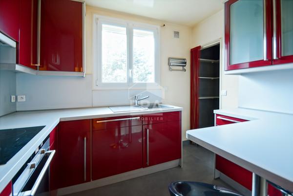 Appartement 3 pièce(s) 60.12 m² Maire de Clamart