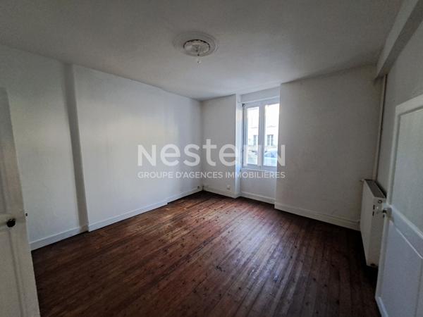 CHARMANTE MAISON DE VILLE A LA FLECHE