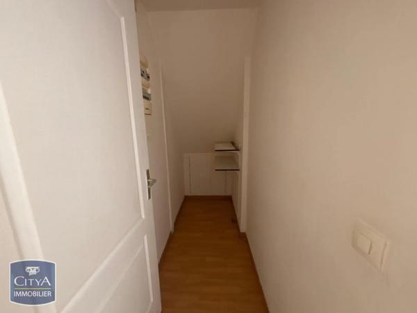 Appartement à louer 3 pièces 49.42m² Saint-Quentin (02100)