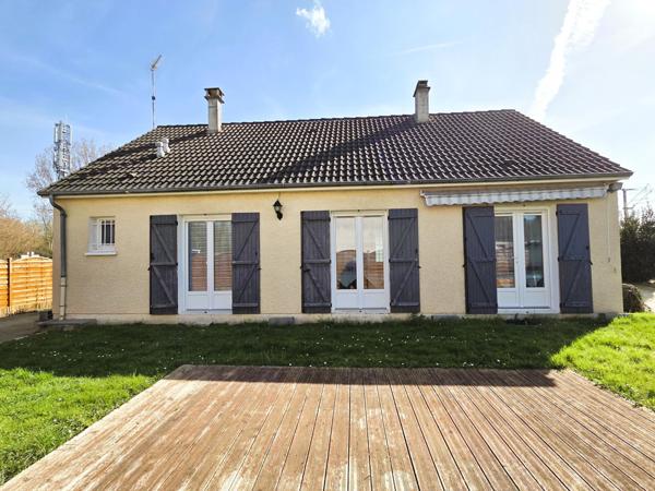 Joli pavillon de plain-pied proche de toutes les commodités: