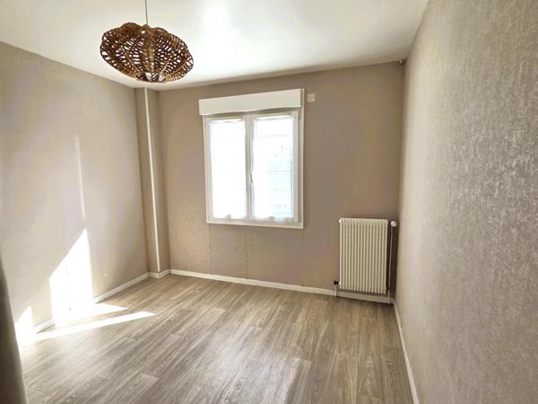 Joli pavillon de plain-pied proche de toutes les commodités: