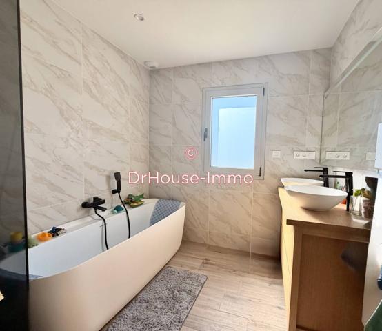 Maison à vendre 5 pièces de 143 m²