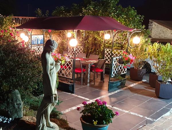 VILLAGE VALLEE D'EURE PROCHE DE PACY SUR EURE