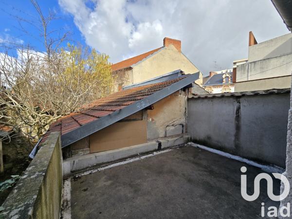 Immeuble à vendre 330 m² Cusset