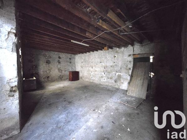 Immeuble à vendre 330 m² Cusset