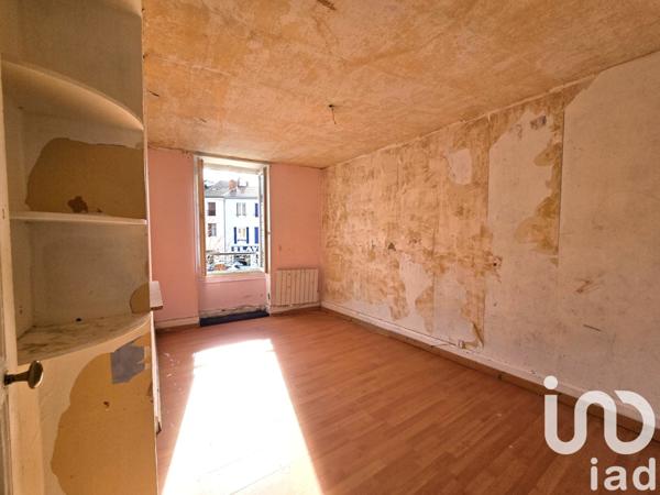 Immeuble à vendre 330 m² Cusset