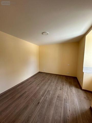 Appartement rénové à louer à Ussel en Corrèze (19200), ref : UL 150