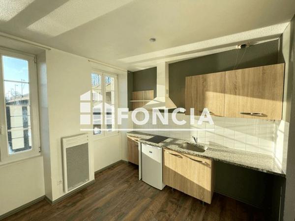 Location Appartement 2 pièces 35.4 m² - 2 BD DU 14 JUILLET Villeneuve Sur Lot 47300