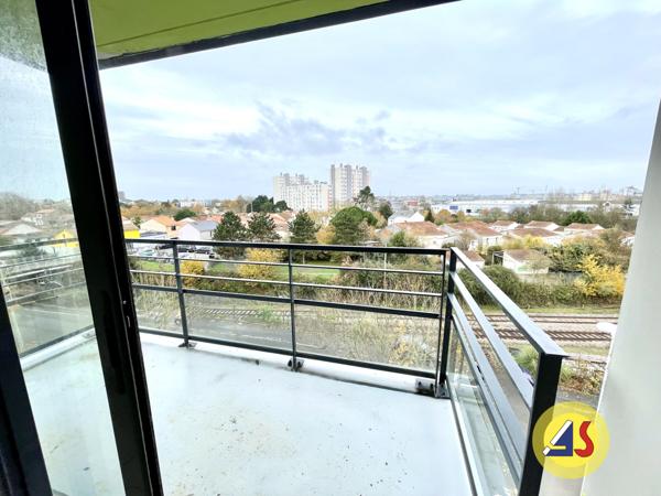 APPARTEMENT T4 REZE PONT ROUSSEAU