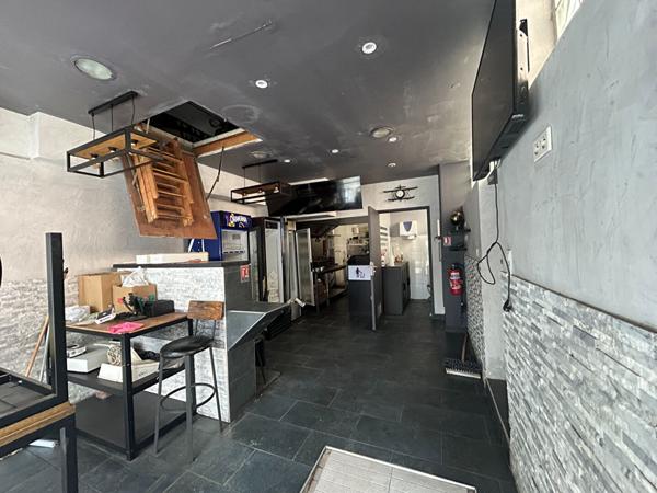 Local Activité Commercial 42m² Libre d'occupation - Avenue Monclar AVIGNON