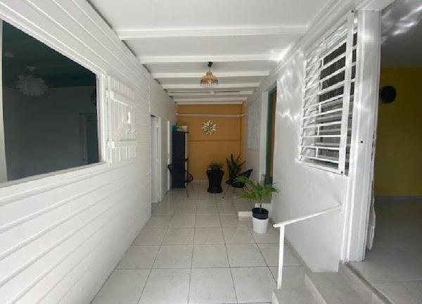 Maison à louer  4 pièces • 75 m2 Petit-Bourg