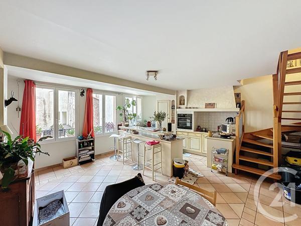 Appartement F4 à vendre  4 pièces - 76,88 m2 CERET - 66