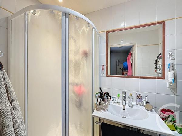 Appartement F4 à vendre  4 pièces - 76,88 m2 CERET - 66