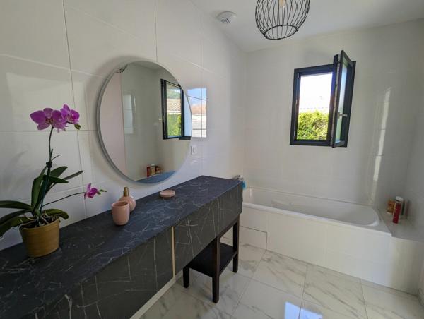 Maison à vendre    4 pièces •  Marennes