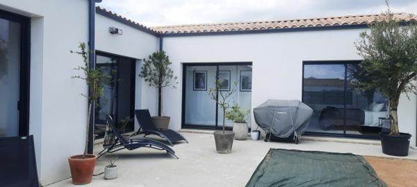 Maison à vendre    4 pièces •  Marennes