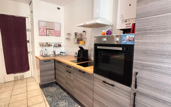 Appartement à vendre    2 pièces •  Sète