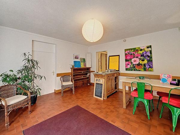 Local commercial Bourg En Bresse 27.67 m2