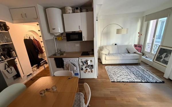 Appartement à louer    1 pièce • 25,12 m2 Paris 10
