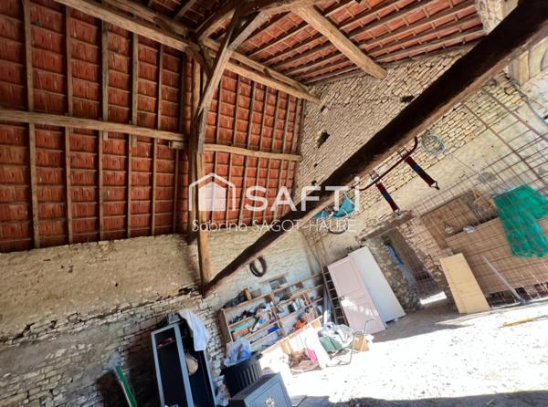 Maison a rénover au cœur de la campagne Berrichonne