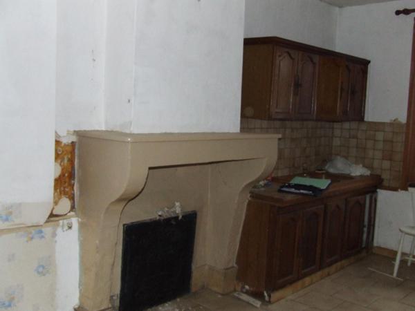 Maison de village à rénover entièrement !